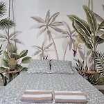Etienne Dollet Apartamento