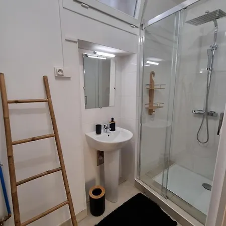 Appartement Etienne Dollet *