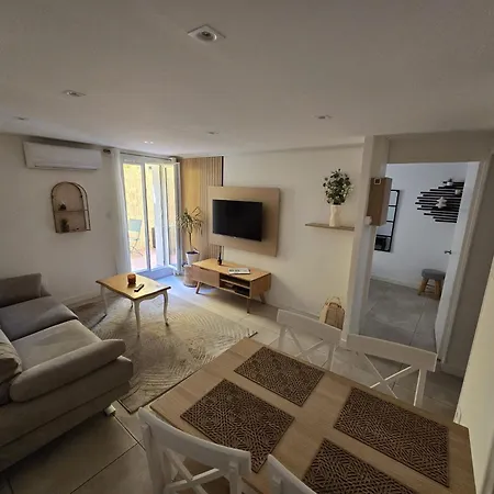 Etienne Dollet Apartamento *