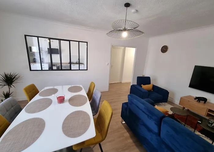 Etienne Dollet Apartment Béziers