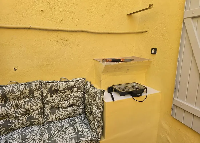 Apartment Etienne Dollet *
